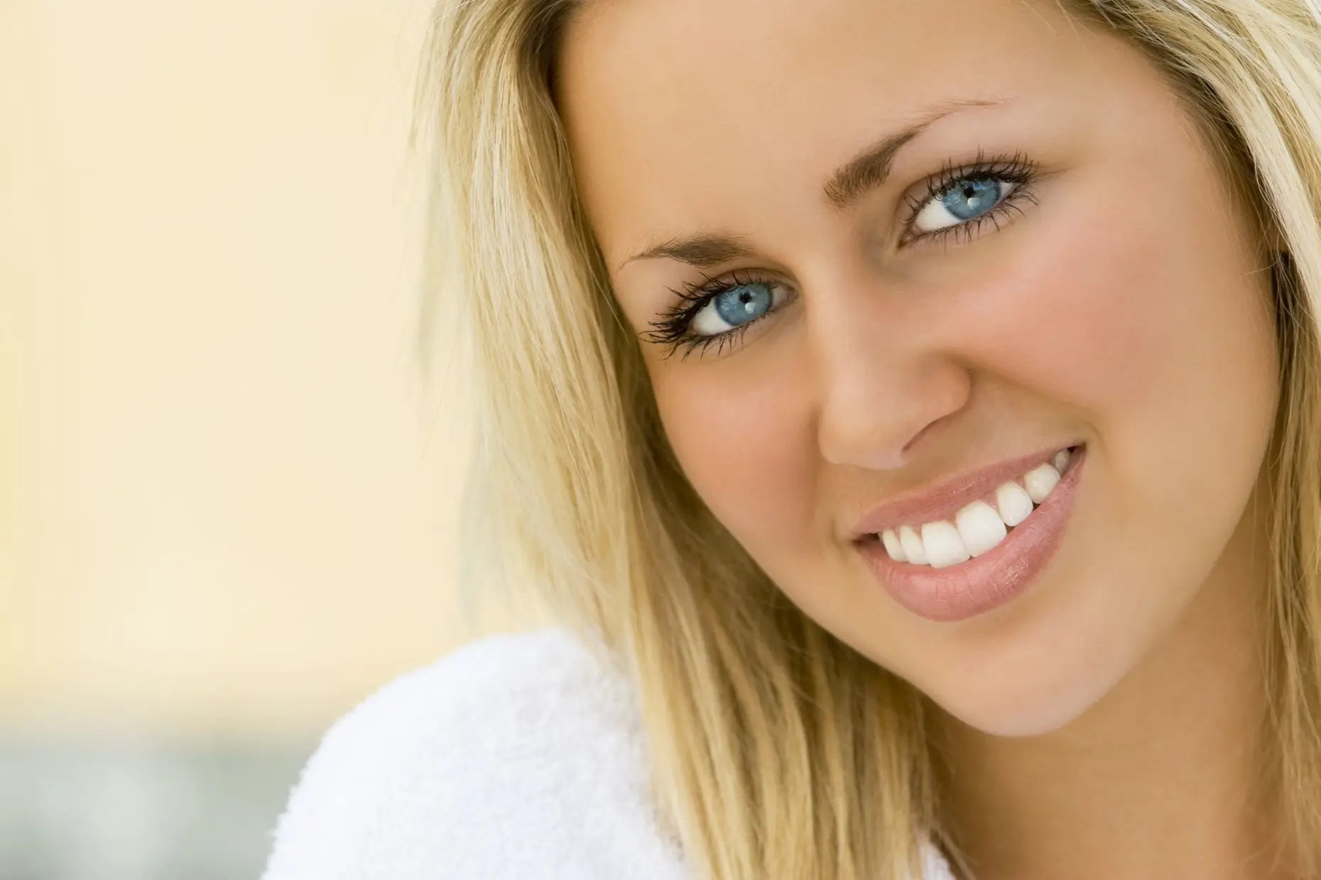 teeth-whitening-summer-sparkle